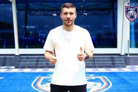 Mantan pemain timnas Jerman Podolski gantung sepatu