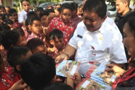 Bupati Jembrana minta bantuan dana pusat dikoordinasikan dengan kabupaten