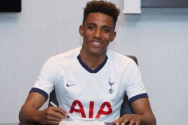 Gedson Fernandes jadi pembelian pertama Mourinho sebagai  pelatih Spurs