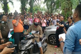 Rekonstruksi pembunuhan Hakim Jamaluddin berakhir di lokasi pembuangan jasad di Kutalimbaru
