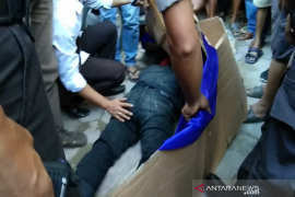 Duh! seorang ibu rumah tangga di Dompu nyaris tewas minum obat hama