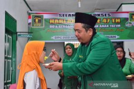 PPP gelar doa bersama dan santuni anak yatim