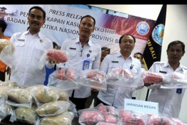 Kasus paket ganja kiriman dari Medan