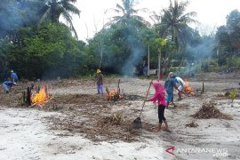 Perjasirga Lingga gotong royong buka lahan perkebunan