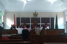 Hakim diganti, pengugat rekonvensi di PN Rantauprapat kecewa
