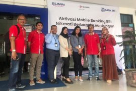 Telkomsel hadirkan paket device bundling di BRI Expo