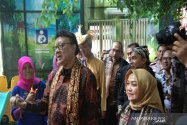 Menpan RB: Penghapusan tenaga honorer dilakukan bertahap