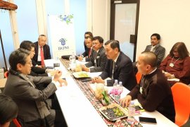 Menkominfo Johnny G Plate bahas strategi Indonesia untuk ekonomi digital di WEC