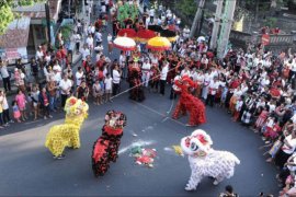 Ritual tolak bala jelang Imlek