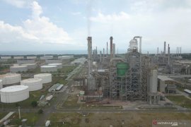 Pertamina-Kimia Farma bersinergi tekan impor bahan baku farmasi