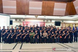 Gubernur Erzaldi optimis kembalikan kejayaan olahraga menembak