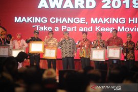 Di Bali, Kemenpan RB serahkan hasil evaluasi SAKIP 161 pemda