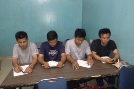 Petugas Bandara Kualanamu amankan porter pencuri koper penumpang