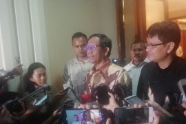 Virus corona, Mahfud minta masyarakat tenang