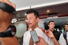Seorang warga dirawat di Batam diduga terinfeksi virus corona