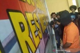 Pencuri ban mobil di Bekasi dibekuk polisi