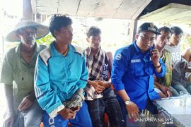 Lima nelayan Sasak Pasaman Barat ditemukan selamat di Mandiangin