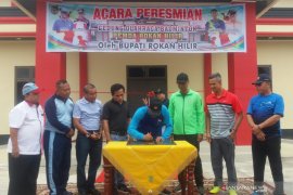 Kabupaten Rokan Hilir kini punya GOR Badminton