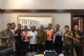 Kota Bandung komitmen bangun ekosistem untuk skuter listrik yang aman