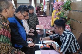 989 korban gempa di Mataram menerima bantuan jaminan hidup