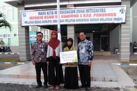 BP-Jamsostek serahkan santunan kematian tenaga kontrak RSUD Ponorogo