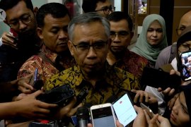 Wimboh tanggapi isu pembubaran OJK