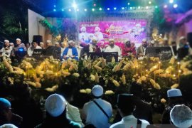 Ribuan umat muslim Situbondo doakan pilkada damai