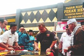 Masyarakat Indragiri Hulu bangga pasar rakyat selesai dibangun