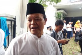 Hidayat Nur Wahid  ingat keteladanan Gus Sholah