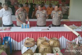 Polda Bangka Belitung tangkap dua pelaku penyalahgunaan solar bersubsidi