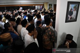 Tokoh penting NU Gus Sholah tutup usia