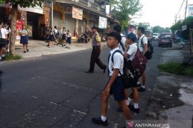 Polres Gianyar gelar personel  di sejumlah titik kemacetan