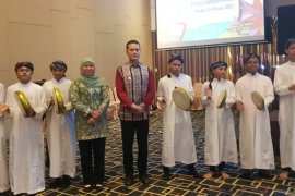 Penampilan Hadroh panti asuhan Al Washliyah Ismailiyah pukau pelaku usaha dagang Jatim di Medan