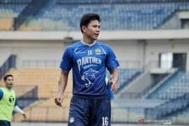 Bek Jufrianto tinggalkan Persib