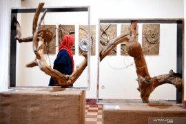 Pameran Sastra Rupa