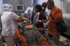 Yafao Laoli temukan istrinya tewas tergantung di dalam rumah