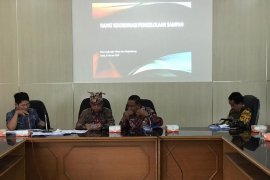 Pemkot Pangkalpinang targetkan retribusi uang sampah Rp10 miliar