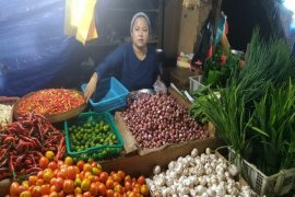Persediaan stok menipis, harga bawang putih di Jayapura capai Rp 70.000/kg