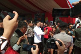 Jokowi jadi buruan selfie jurnalis se Indonesia