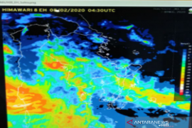 Sultra berpotensi hujan disertai guntur dan angin kencang