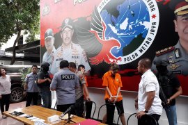 Aktris Nanie Darham diduga jadi pengedar  kokain