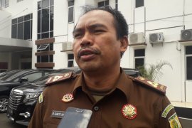 Kejagung memproses Kasie Intelijen Kejari Lampung Utara kasus fee proyek