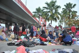 Pasar BJ jadi alternatif belanja baju murah