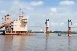 Kapal barang "Surya Pekik" tenggelam di kalur Sungai Kapuas Pontianak