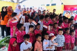 Gubernur Jatim resmikan gedung SD di kawasan gempa Donggala (Video)