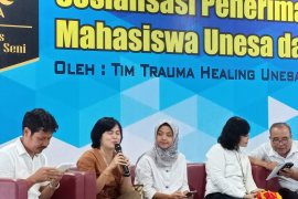 Rektor Unesa: Kegiatan belajar mahasiswa Wuhan dilakukan melalui online