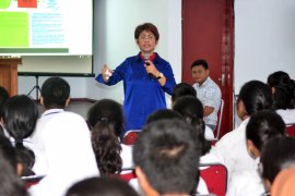 Mercy Barends sosialisasi empat pilar kebangsaan di SMA 1 Ambon