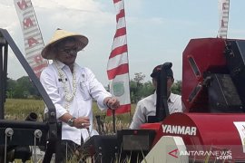 Mentan: Pupuk baru mulai didistribusikan kok sudah dibilang langka