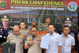 Ini fakta Lucinta Luna ajukan permohonan ganti kelamin jadi perempuan