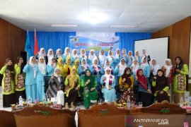 Istri Bupati HST berharap guru PAUD juga sejahtera